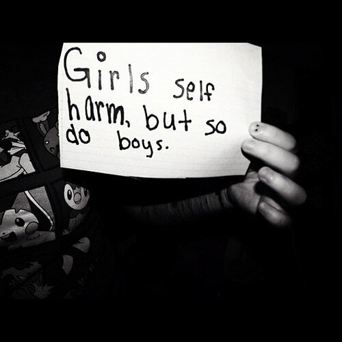 thedyingme's profile picture. I have depression, i have anorexia, i cut, i burn, i throw myself into walls, my cancers killing me and i still manage to fake a smile every day.