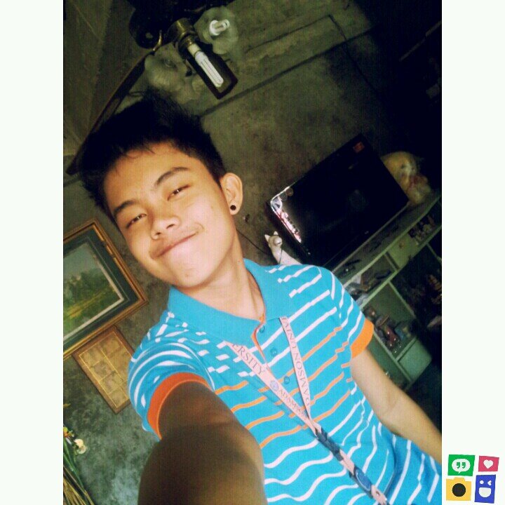 robignacio1's profile picture. i Love Playing Volleyball :)) im 5'5 panget