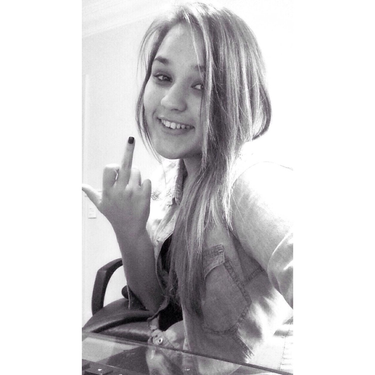 life's a game made for everyone ✌️