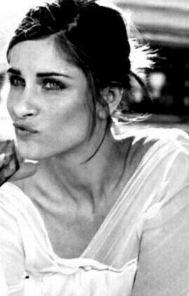 I'm still a virgin. I mean, I haven't killed anyone. Yet. // With @TwoLipsTudeski // {RP 18+} #TheWholeNineYards #BPRP