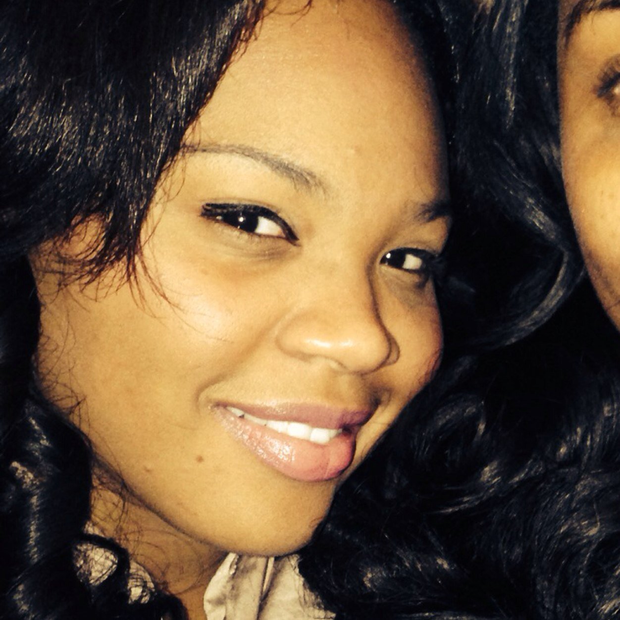 DeVry Alumni IM A SMART & HARDWORKIN.I LUV GOD ,MY FAMILY MOST OF ALL I  MYSELF!!! ;) Anything else just ask