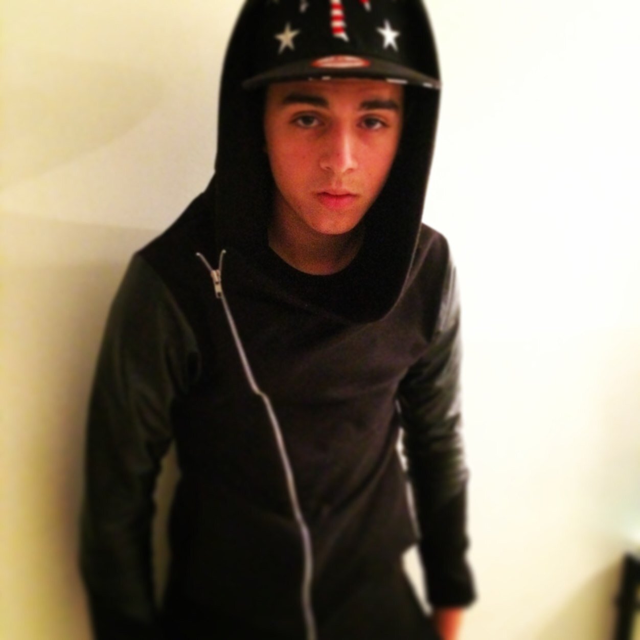 Ethan (@ethanbensimon) / Posts / X