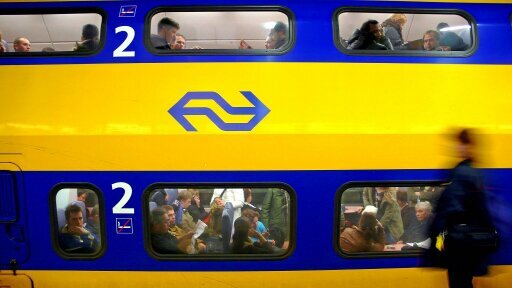 Leukste tweets met #treinleven krijgen hier een RT. Onafhankelijk van @Metro, maar wel dagelijks een vermelding.