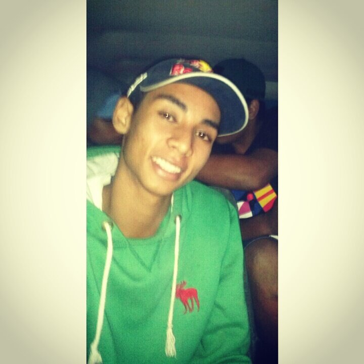 Tudo posso naquele Que me fortaleçe ♪;/