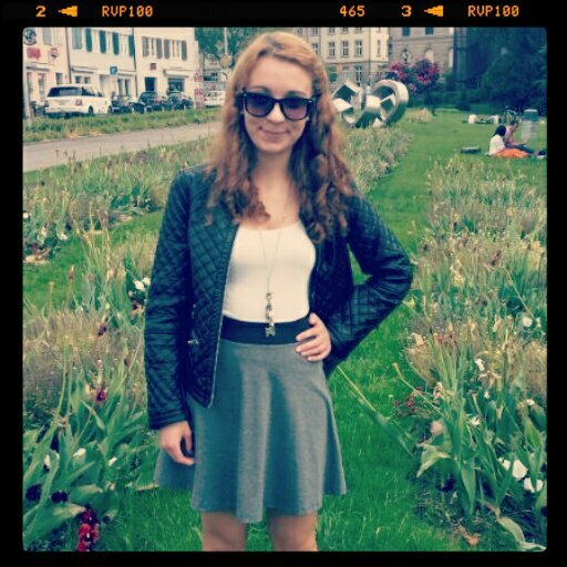 TatiStrawberry's profile picture. I live in Switzerland. I'm 19.