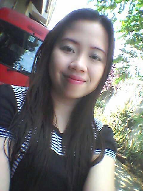 PinkMindedMe's profile picture. pray more 🙏 worry less 😊