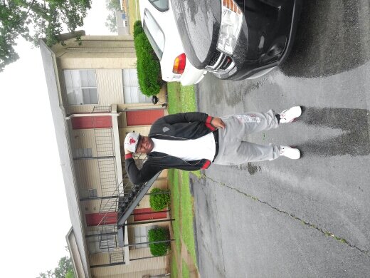 Follow me like when we was in line in the kindergarteen going too the cafeteria......... phatboiii gwhauuped up
