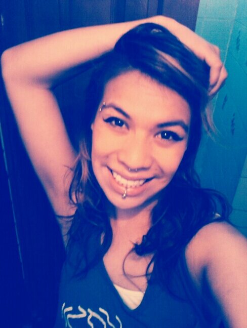 kzReyes's profile picture. don't ask 4 permission!!