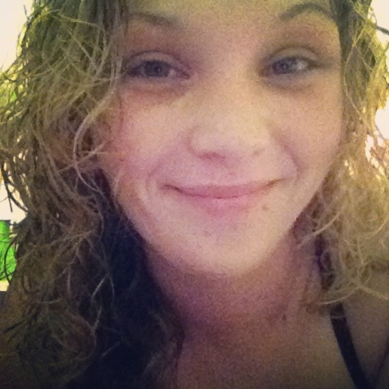 cbrightx13's profile picture. 