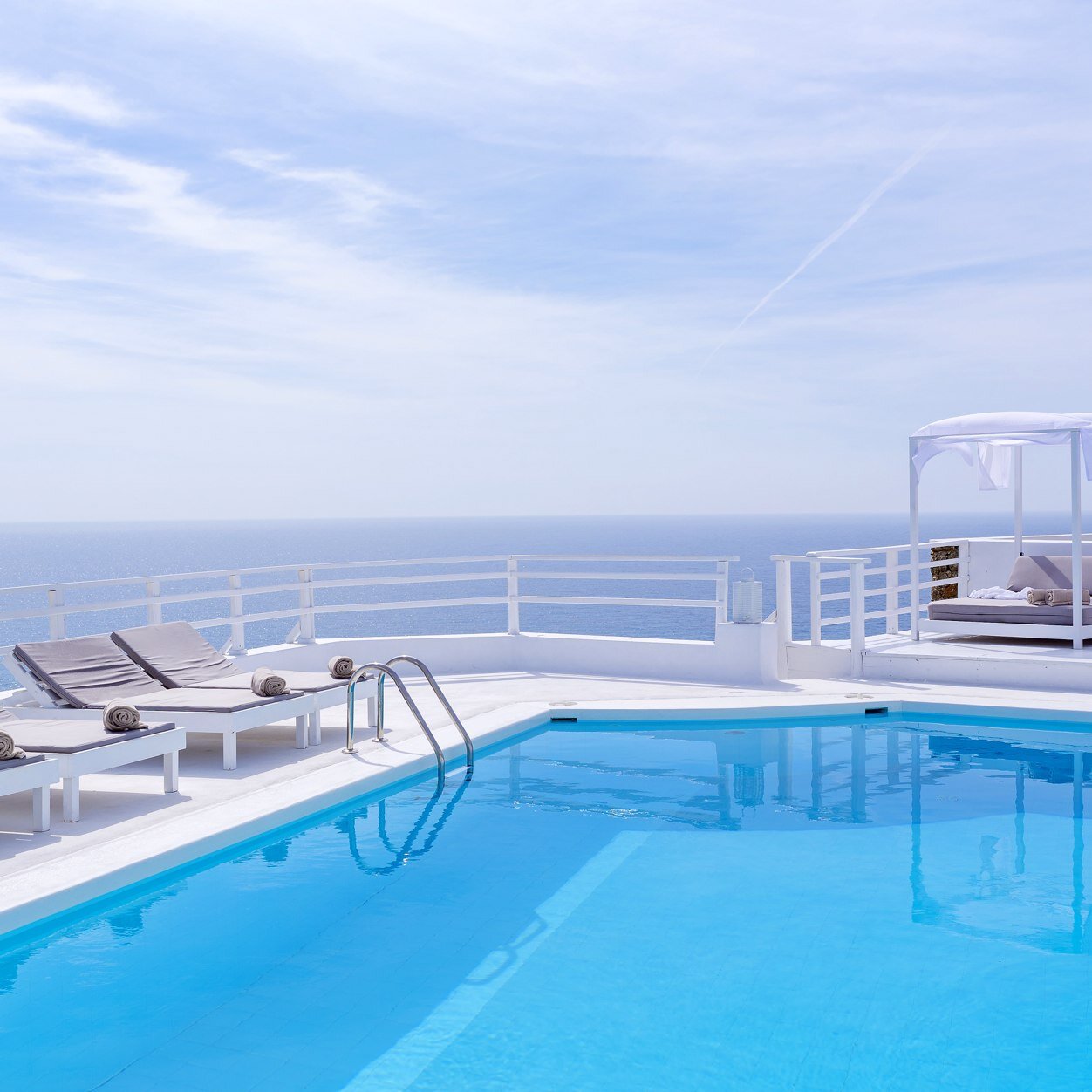 Pietra e Mare Beach Hotel, Mykonos, member of the Small Luxury hotels of the World, is situated in Kalo Livadi, one of the most beautiful beaches of the island.
