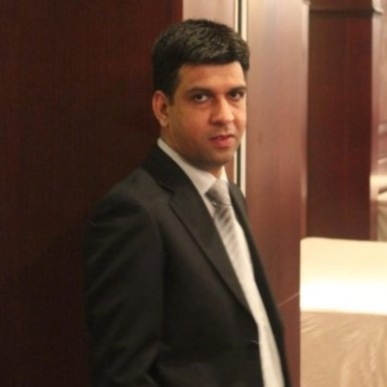 imran_kukda's profile picture. Imran KK « ({}) Autoβiogrάphƴ ({}) »