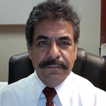 Médico Internista, Perito Profesional de Medicina Forense, Director de Sanidad Municipio de Torreón, Coahuila
