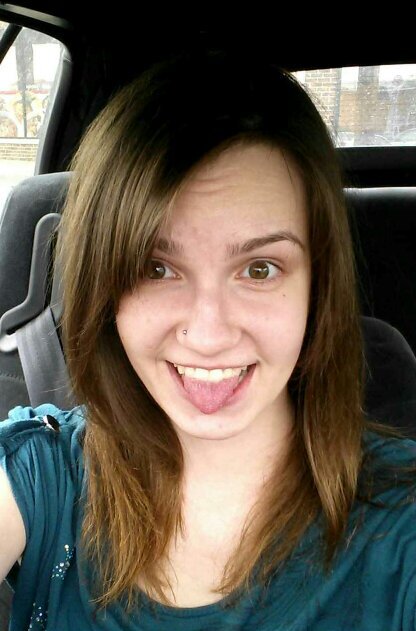 ItsIzaNotEasy's profile picture. Being me isn't easy.