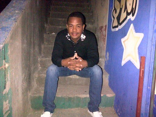 Kelvinlafiera's profile picture. Locutor,panadero, repostero,maestro de ceremonia, fiel creyente de Dios