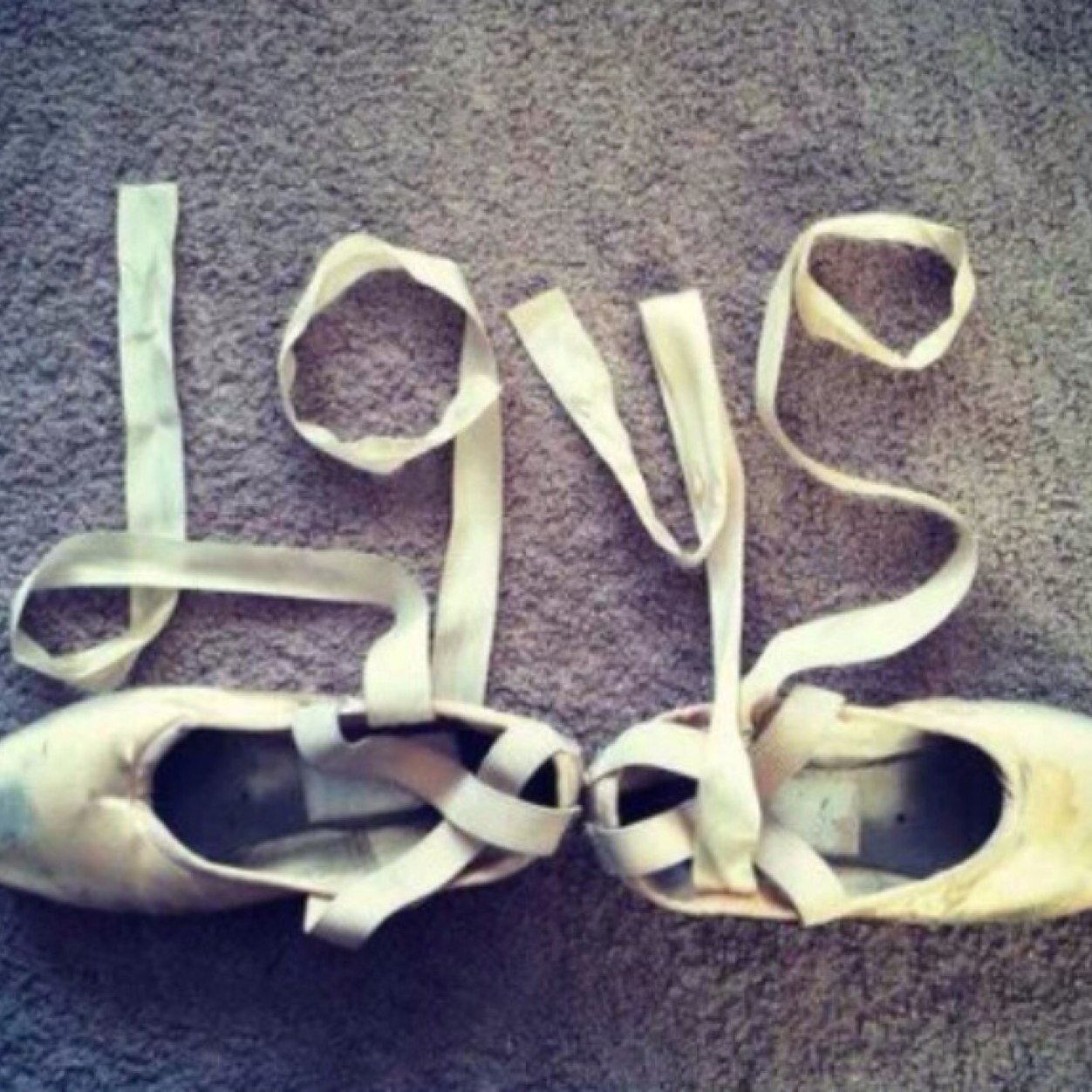 My motto: live, laugh, love...The Wanted :D and Alexa ♥ Life is too short to be serious♥