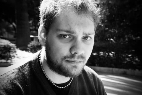 Grafico web designer, musicista chitarrista e appassionato di fotografia - Andria, Puglia, Italia