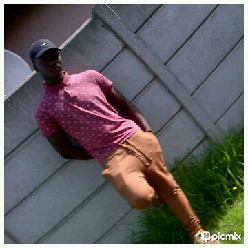 I'm benson freindly love making new freinds...