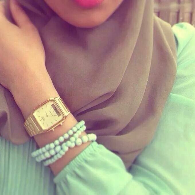 ‏ربآآآهَ اَحتاجك معي بكٌل لحظة اَﻣر بهآ ربي مدني بَ صبر ليسَ لهَ آخر وَمن بعد صَبري فرحهَ تسكنَ اَعمآقي للأبد ♥