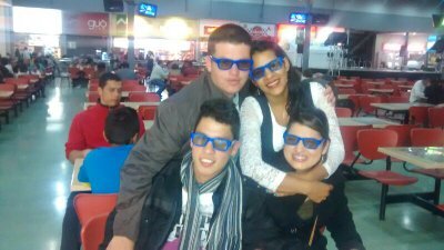 La vida es bella los feos son ustedes :)