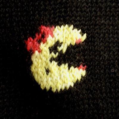 Designer, creator & dreamer. Most likely to tweet about: design // craft // web // digital // tech. I make things with wool or pixels.