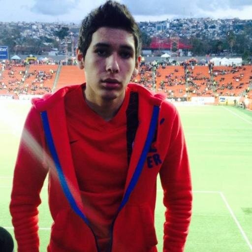 No Pasa Nada y Si Pasa No la Rifamos ♪♫
sigueme y te sigo :D