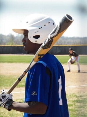 Im just a country boy from Mississippi like playing basketball and baseball I like to go fishing, hunting, and mud ridin. I'm a laid back guy