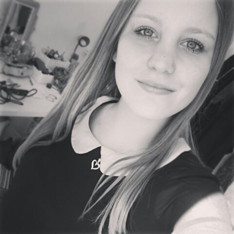 _Anouukk's profile picture. Instagram ; _anouukk | reggaeton |beste vriendinnetje kim ♡