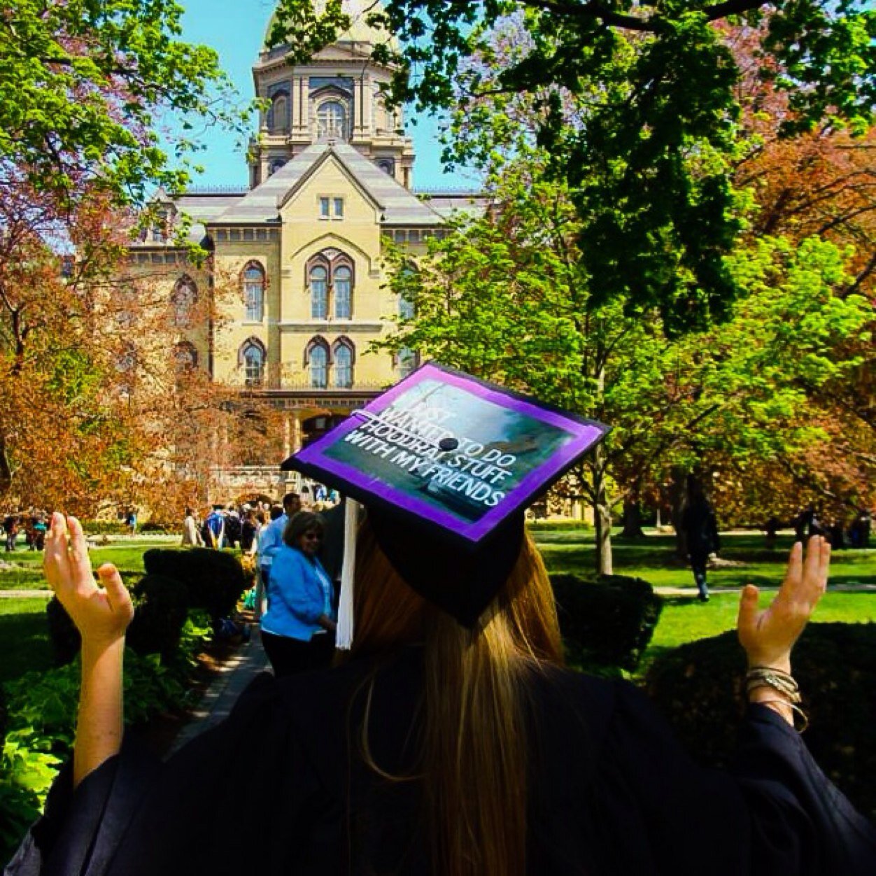 maryjohnsonnn37's profile picture. Cheeseburger in paradise