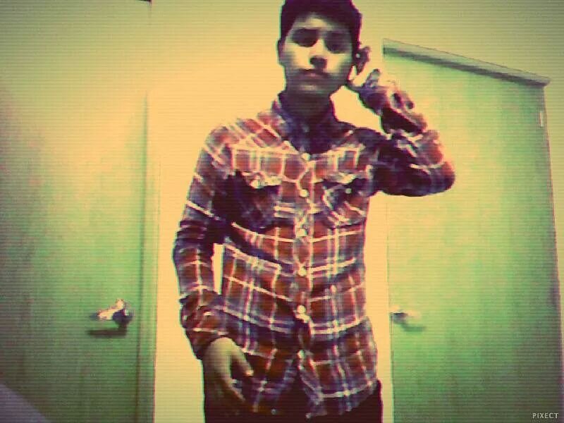 Rdgzf_Joaquin6's profile picture. No confundas mi personalidad,con mi actitud. Mi personalidad es quien soy,mi actitud depende de quién seas tú