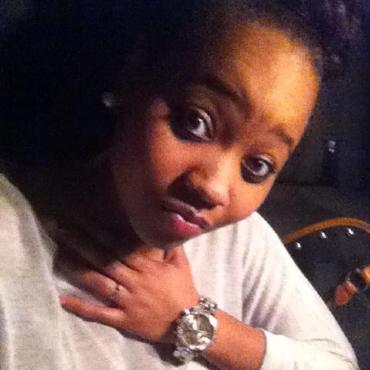 MeccieMei Juss Follow !