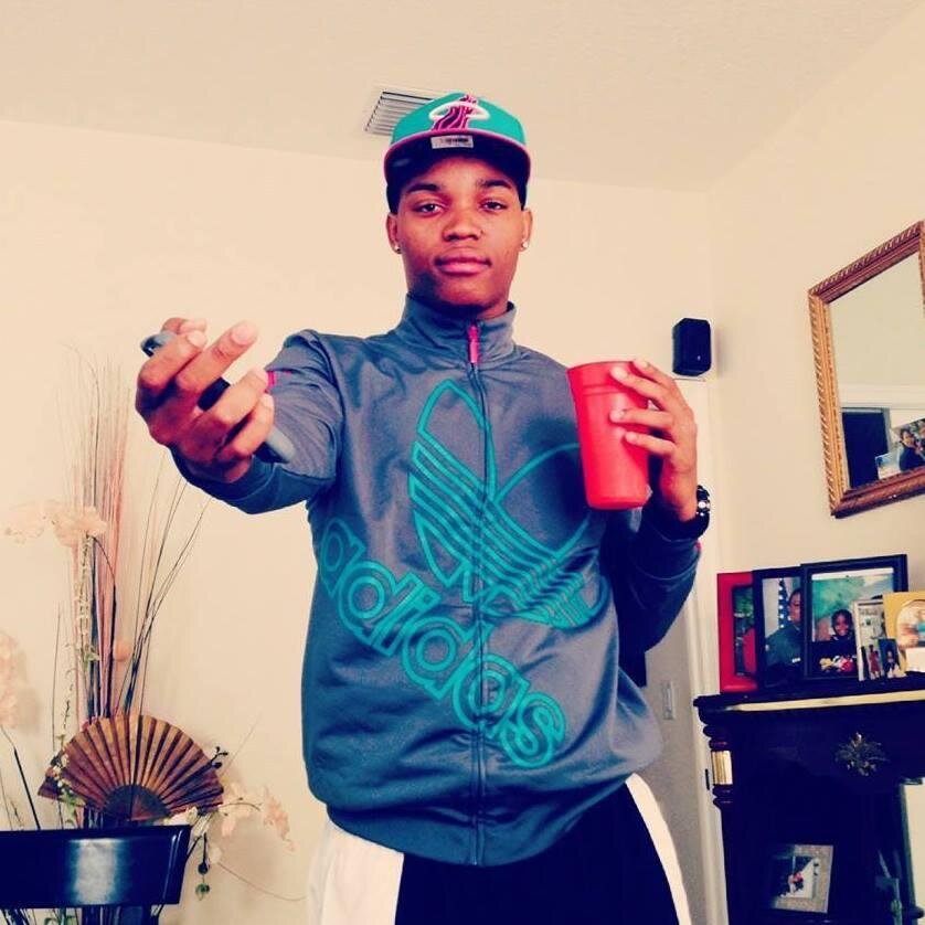 New twitter. Follow me.