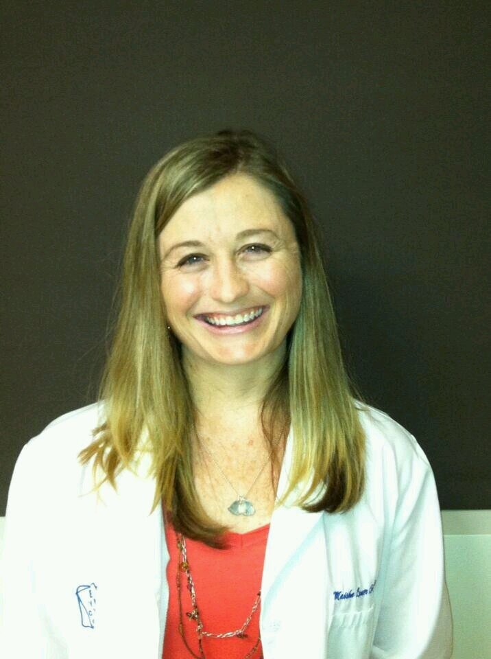 Optometrist at Aloha Eye Clinic In Maui, Hawaii