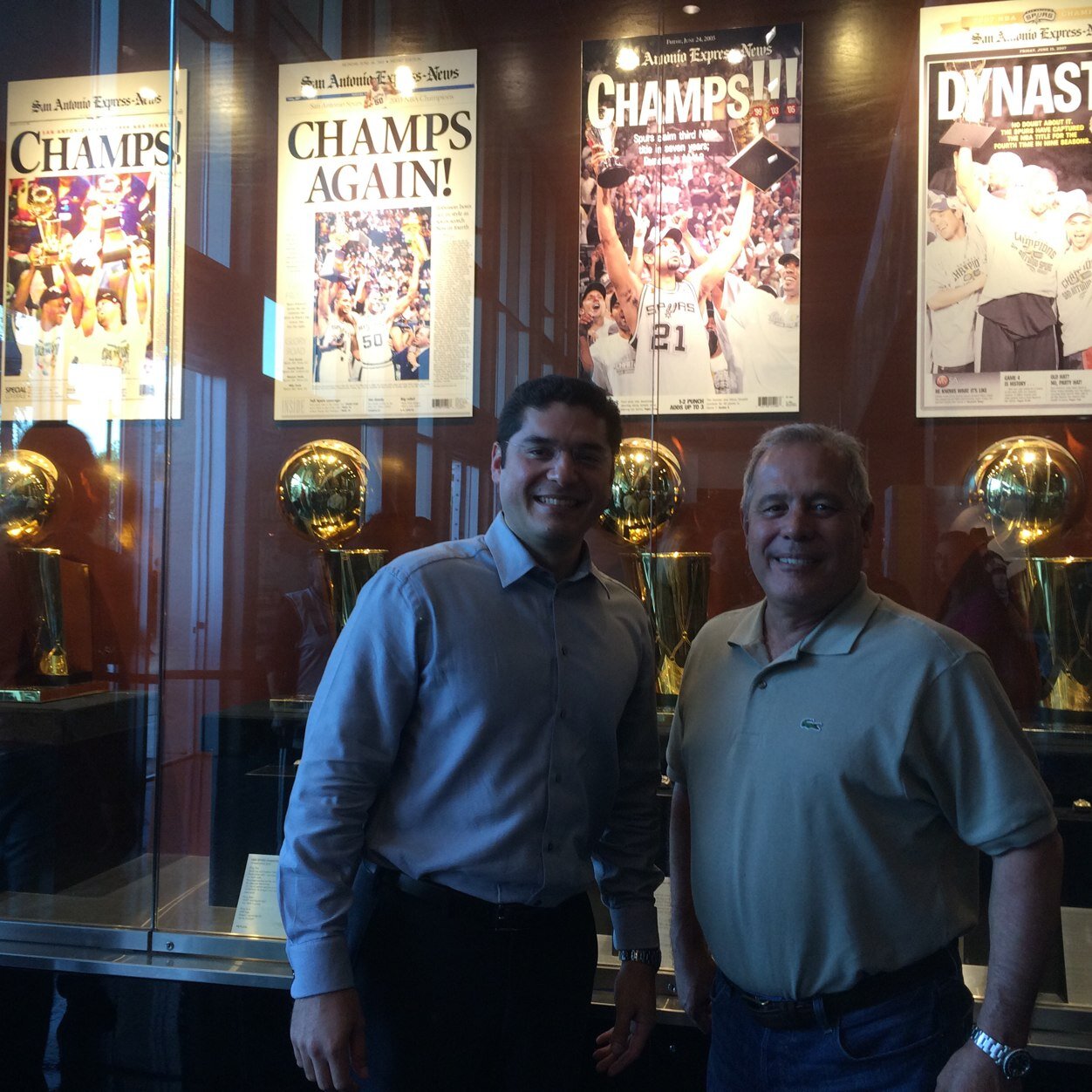 JRZatarain's profile picture. 