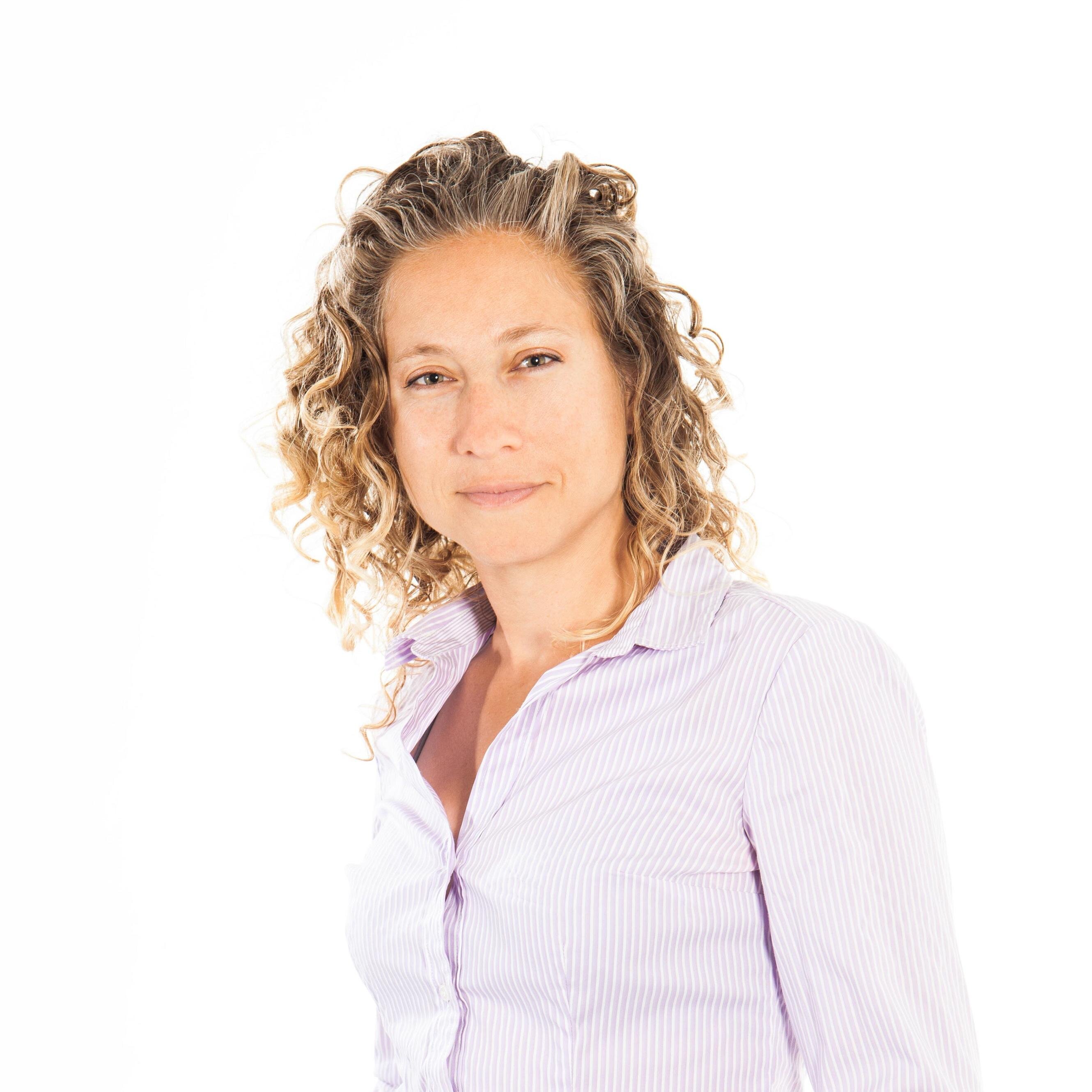 SOLofART's profile picture. Empower people to know that they know! 
What if you CAN actually create the life of your dreams? Would you like me to show you how? :)