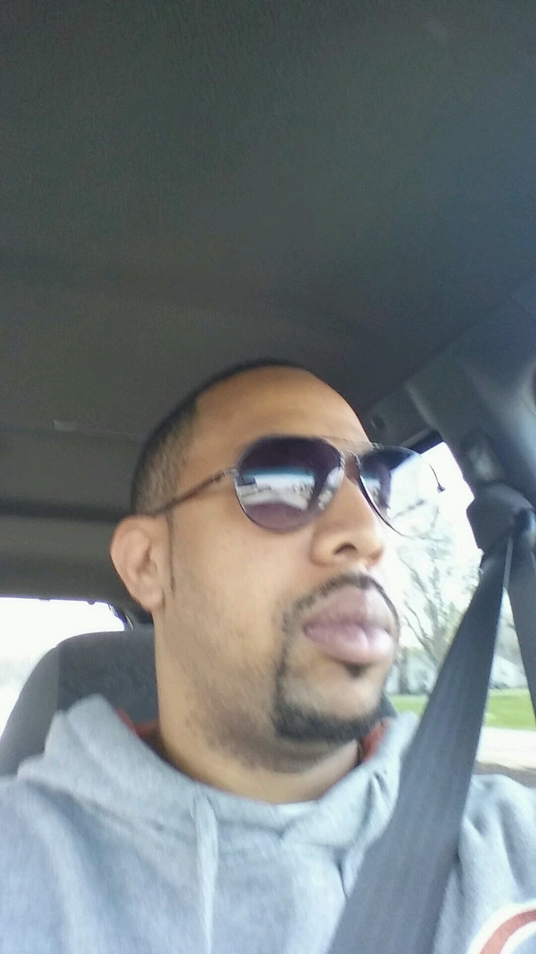 fortunevp's profile picture. 