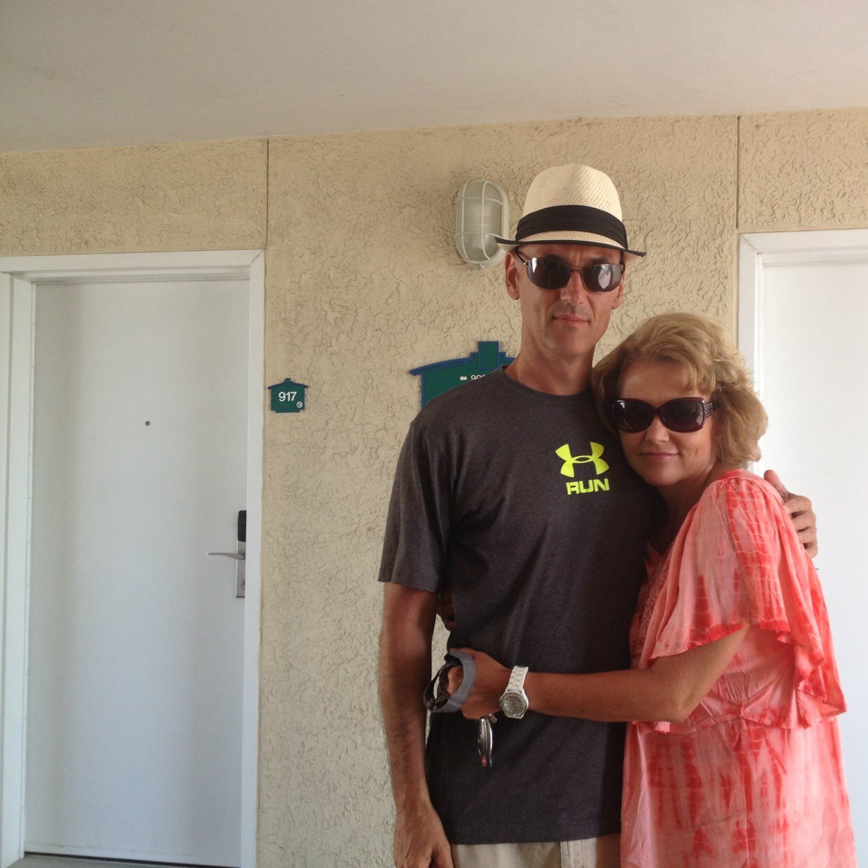 Wife, mom and thankful for Jesus