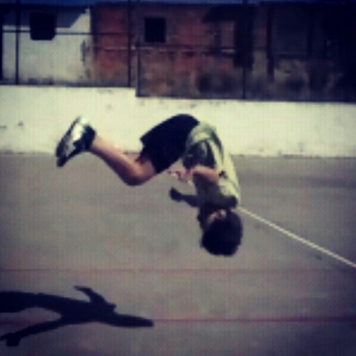 Ni el miedo a la muerte me parará.
AC.Skate & Roller.
[Rollerblade]
¿PATINAMOS?
