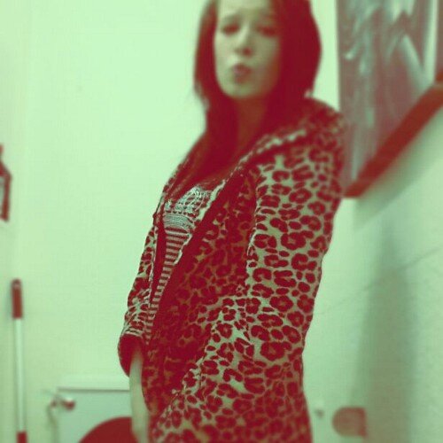 laurenelaine14's profile picture. Add me on Facebook laurenelaine'xo 17 iam from,walesuk&having a little girl, happy to be a young mother, haters can hate!✌✌✋✊ Love my rock!:)