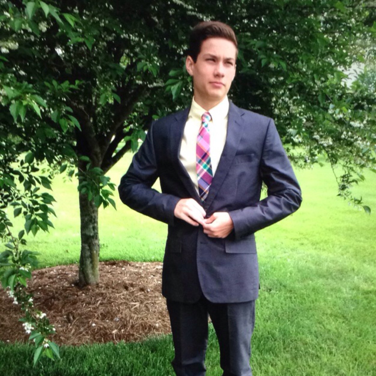 My name is skyler lennon and i also like to party.
