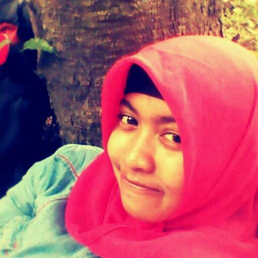 deeta8's profile picture. simple women