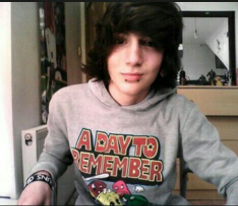 Single|Gay~Straight|16+