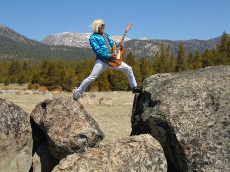 PleistoceneProd's profile picture. Ice Ag3 is an alternative band from San Francisco now residing in Nevada!