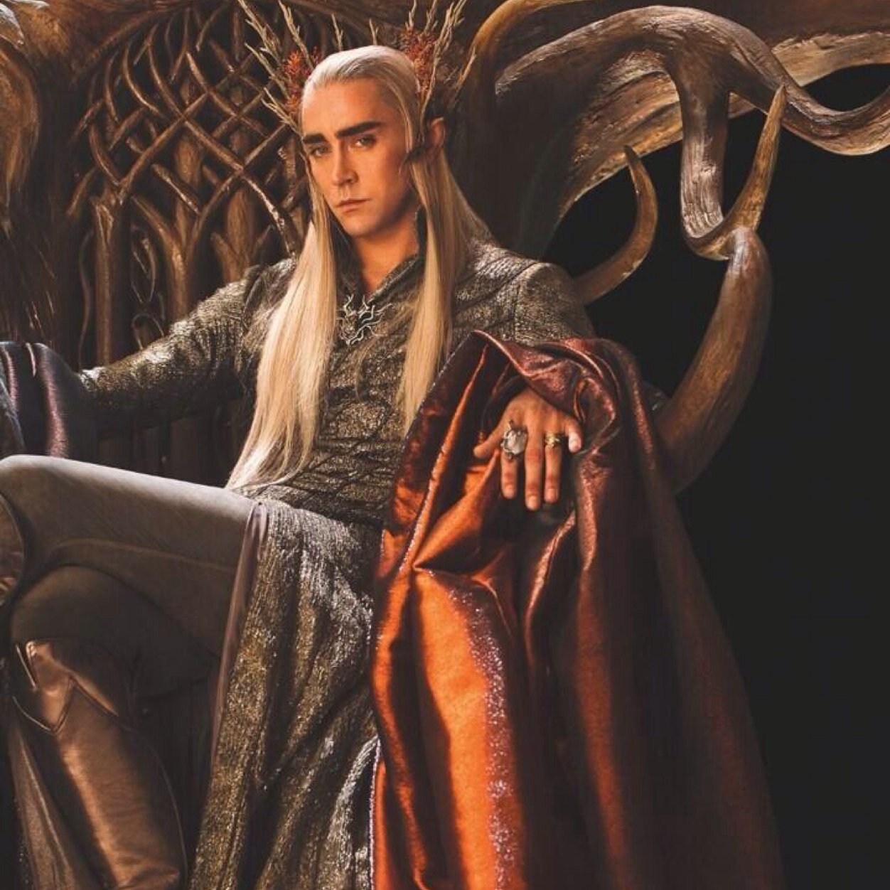 I am Thranduil, elven King of the Woodland Realm. I will not hesitate to kill you. | PostTheHobbit | CrossoverRP | Gay | AnyShip | FavShip: LokixThranduil |