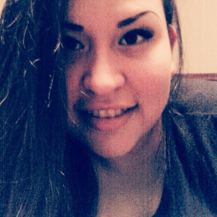 Happily Married! Mother to 4 kiddos! Keeping Calm! y ala chingada con TODO!!! ehh DICHO!!!! :P