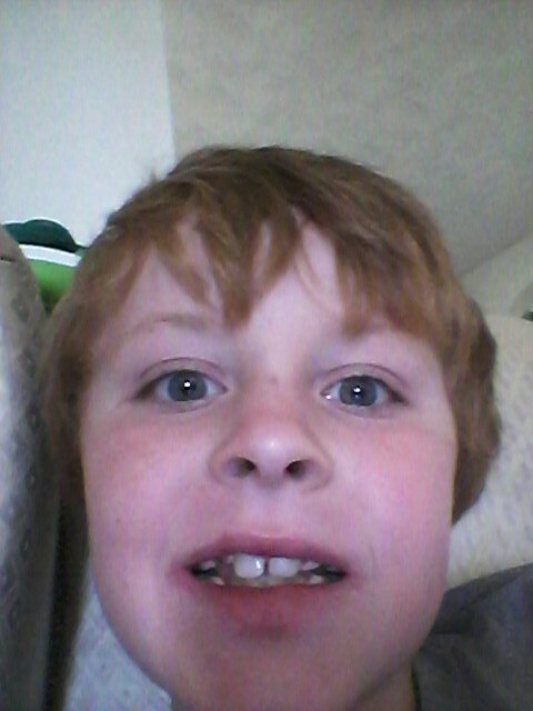 Hi my name is James I play minecraft and COD