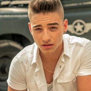 yuriithamass's profile picture. soy zhupr chevere y muy risueña