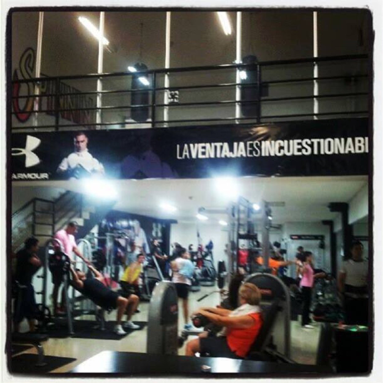 GYM - INSTRUCTORES - SPINNING HORARIO: Lunes a Jueves 6am - 9pm /Viernes 6am - 9pm / Sábado 10am - 4pm fisicopanama@gmail.com