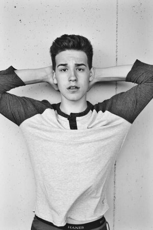 Fan girling is my life [0/12][0/5]