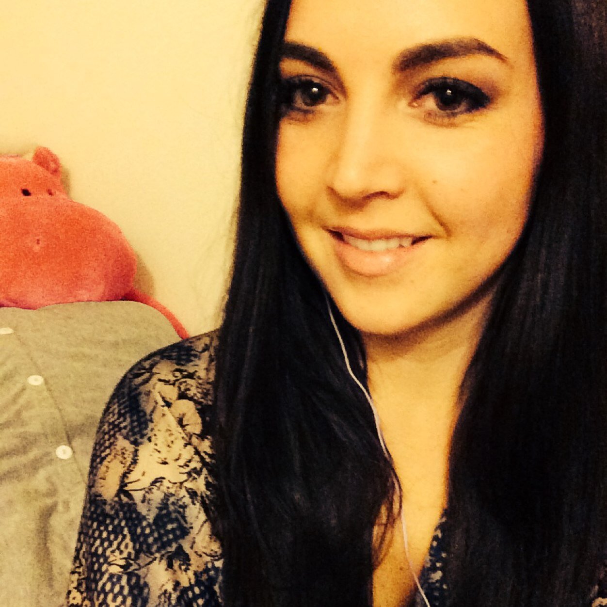 1hollapctbeauty's profile picture. 