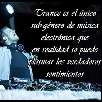 Pues amo la musica electronica me encanta pero en especial me gusta el Electro Trance :3  me encanta Bailar y pasar con amigos y familia etc.. C: